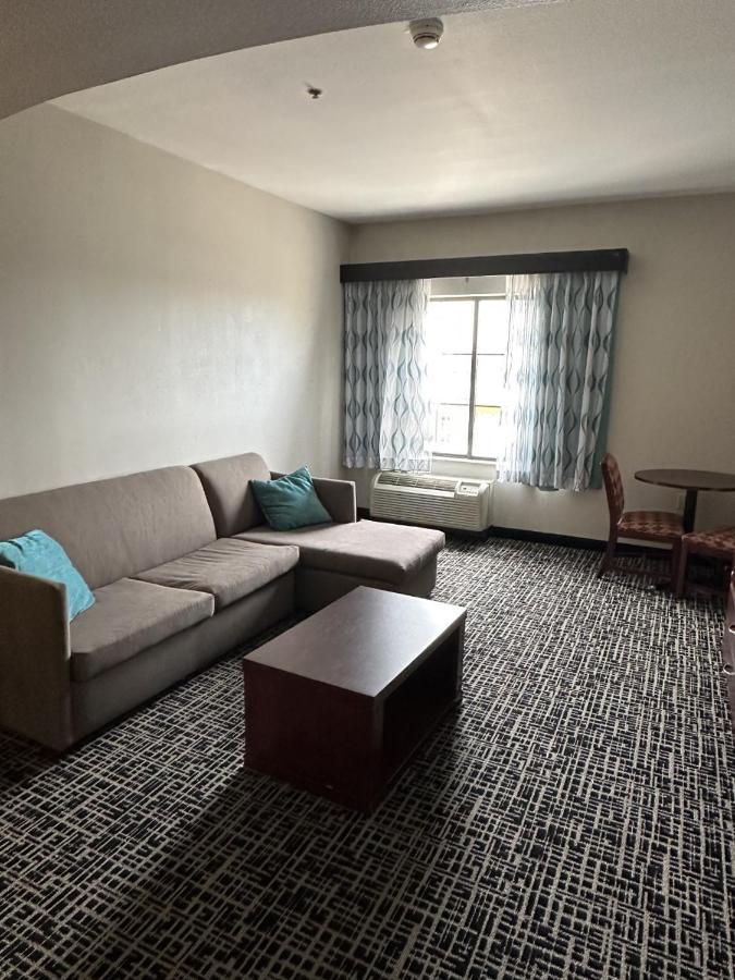 La Quinta By Wyndham Oklahoma City -Юкон Экстерьер фото